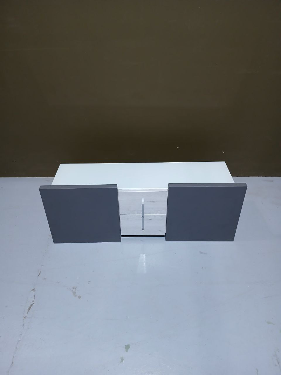 Consola colgante
