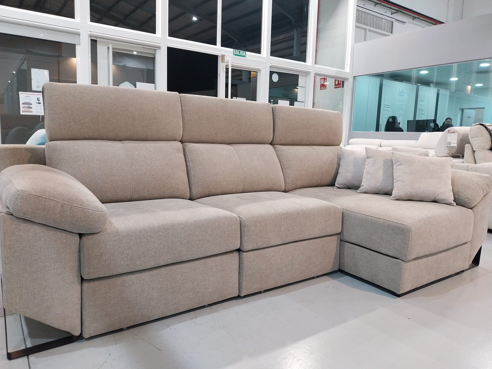 SOFÁ LINEAL MINERVA