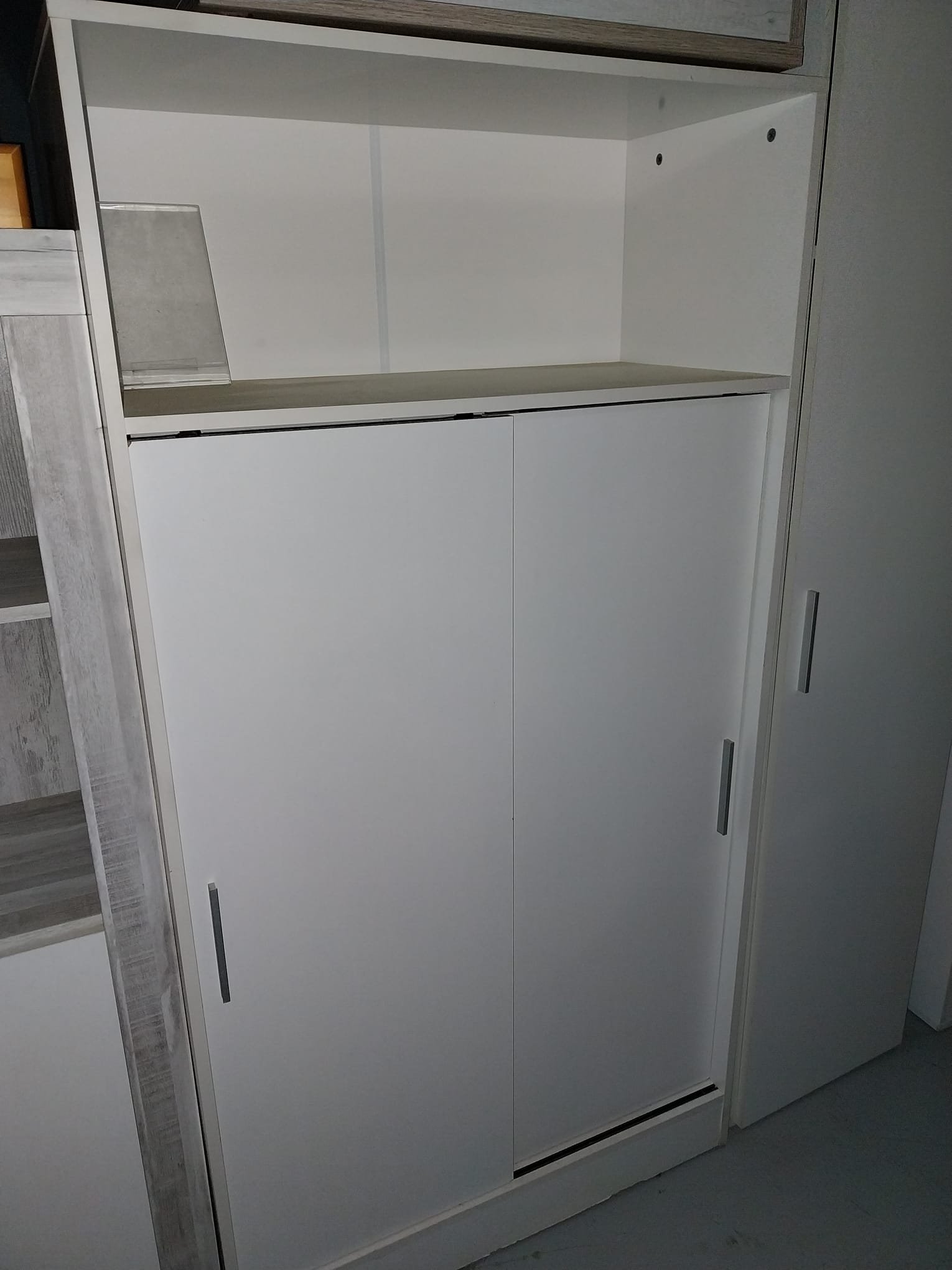 Armario 2 puertas correderas