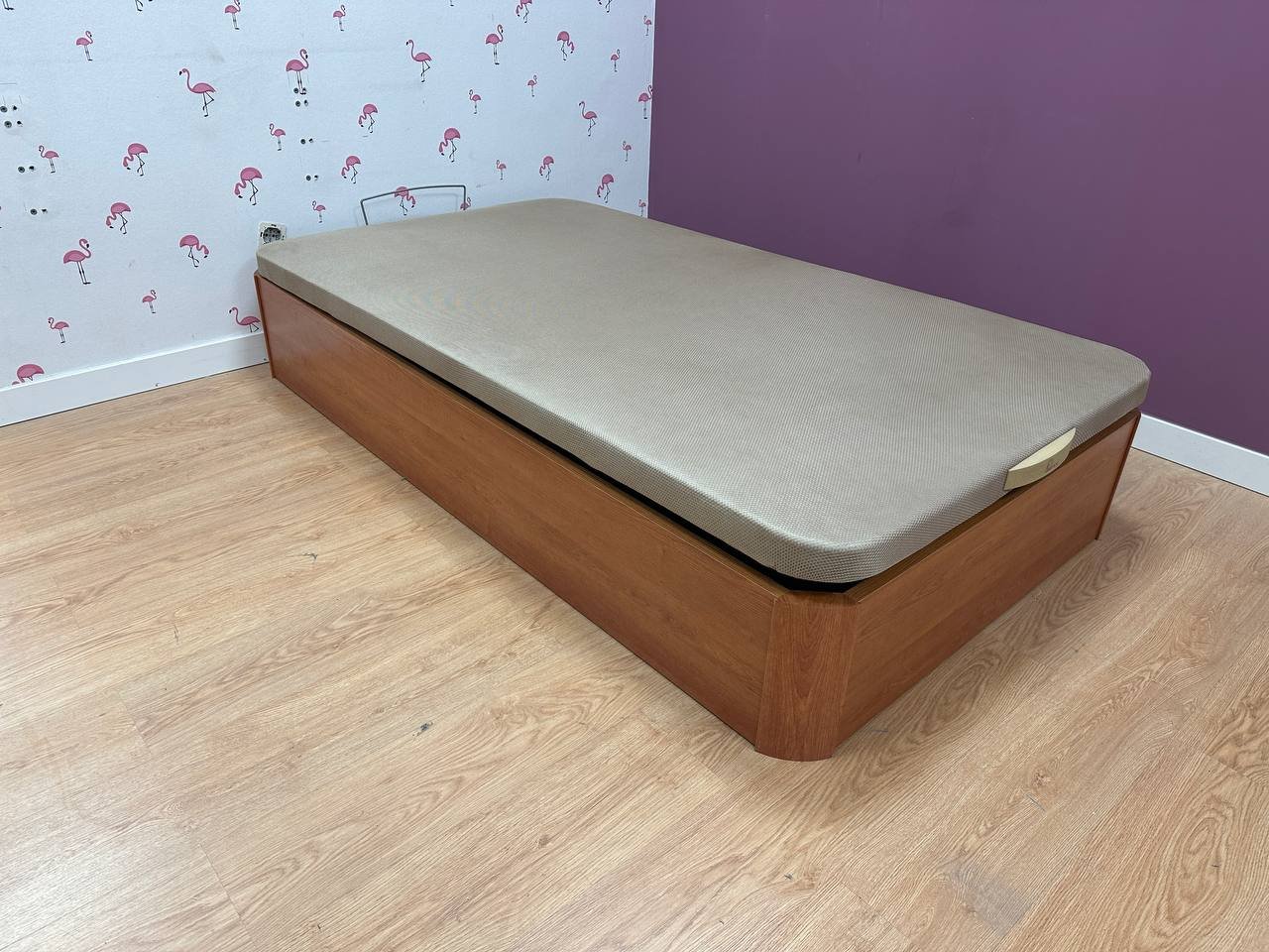 003 Canapé 105*190 Cerezo